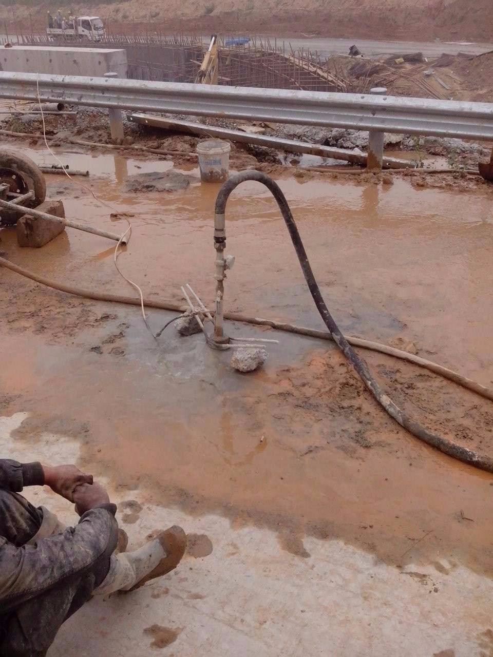 君山路基压密注浆